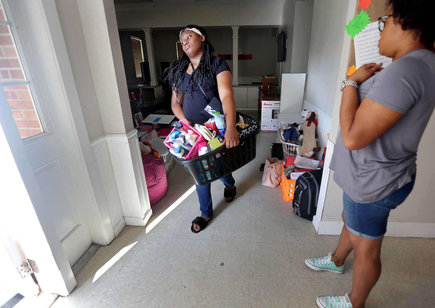 Shawnta packing.jpg